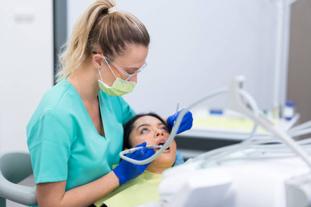 Best Weekend Emergency Dental Services in Pinckneyvle, IL